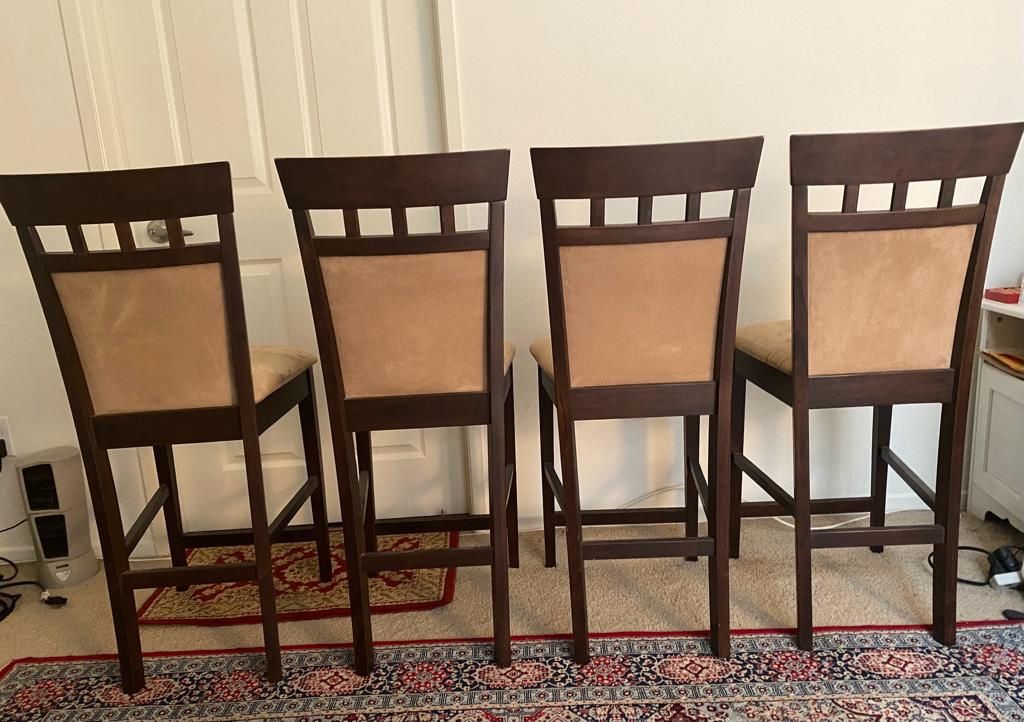 Chairs And Sofas Loveseat