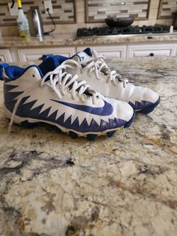 Nike Socker Alpha (Size 3.5 cm 4 Y)