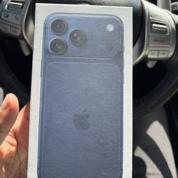 Iphone17 pro max (Blue) 1TB