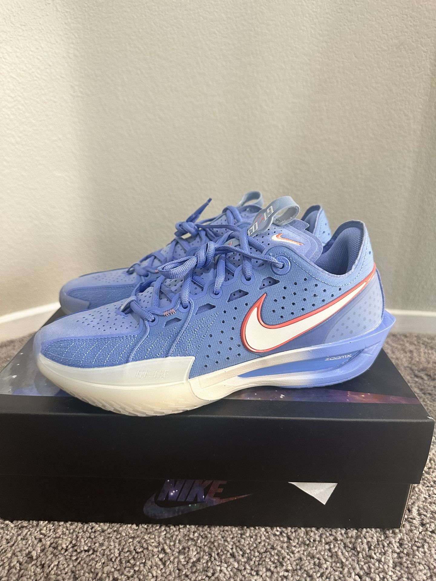 Nike GT Cut 3 Men 9 DV2913 403 Low Royal Pulse Sail Mango Basketball Shoes