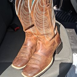 ARIAT WOMANS BOOT