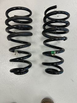 2021 Ram 2500 Rear Coil Springs Stock