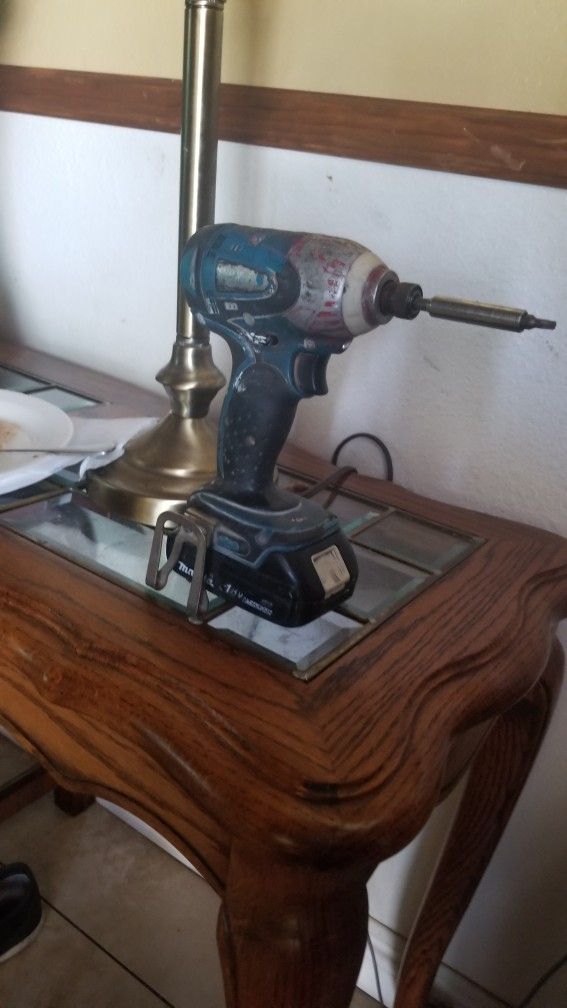 Makita compact Drill Good Condition.