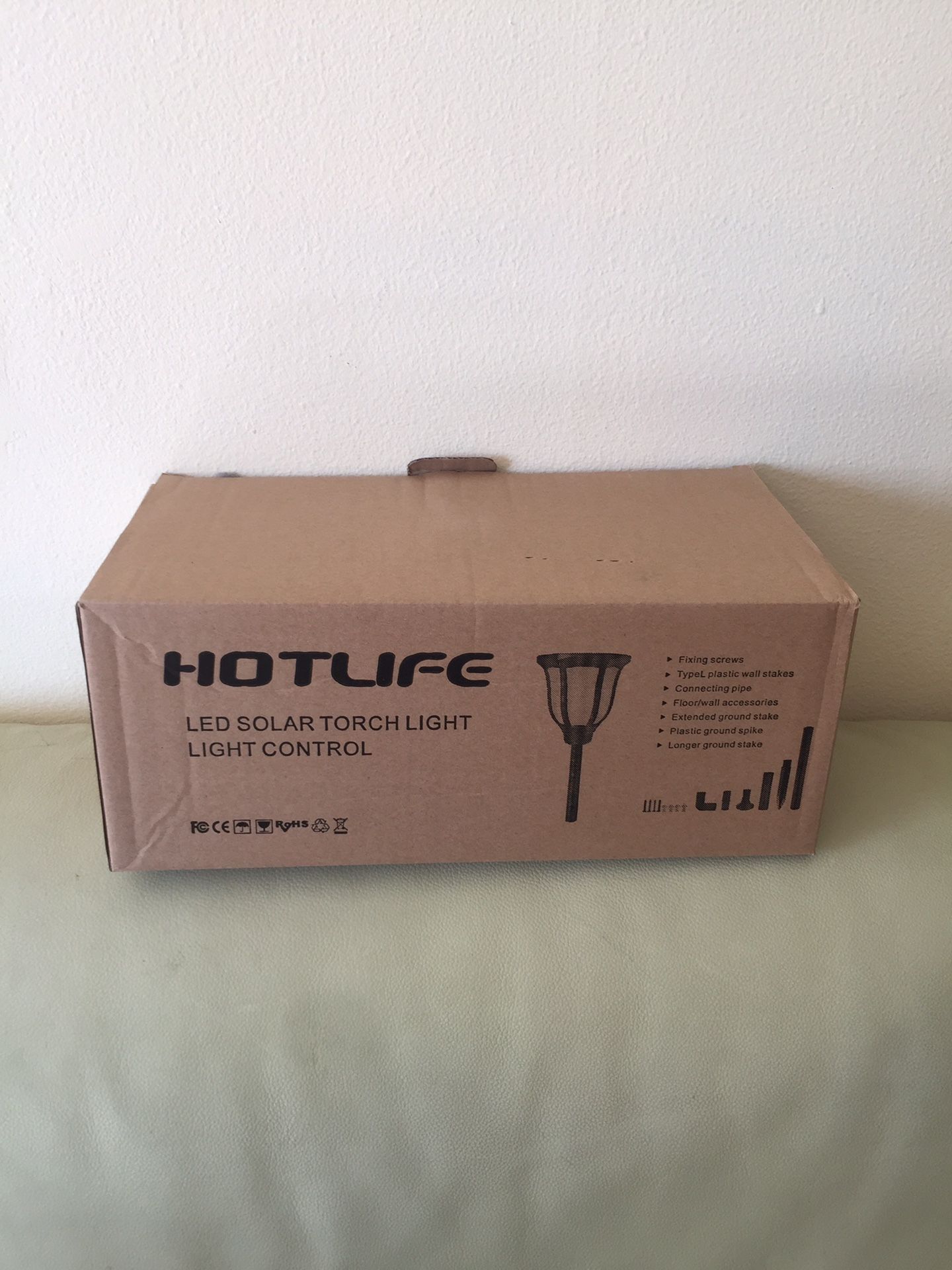 Solar Lights Outdoor Flickering Flames Solar Torches Landscape Solar Torch Light Lighting Dusk to Dawn Auto On/Off Outdoor Solar Pathway Lights for P