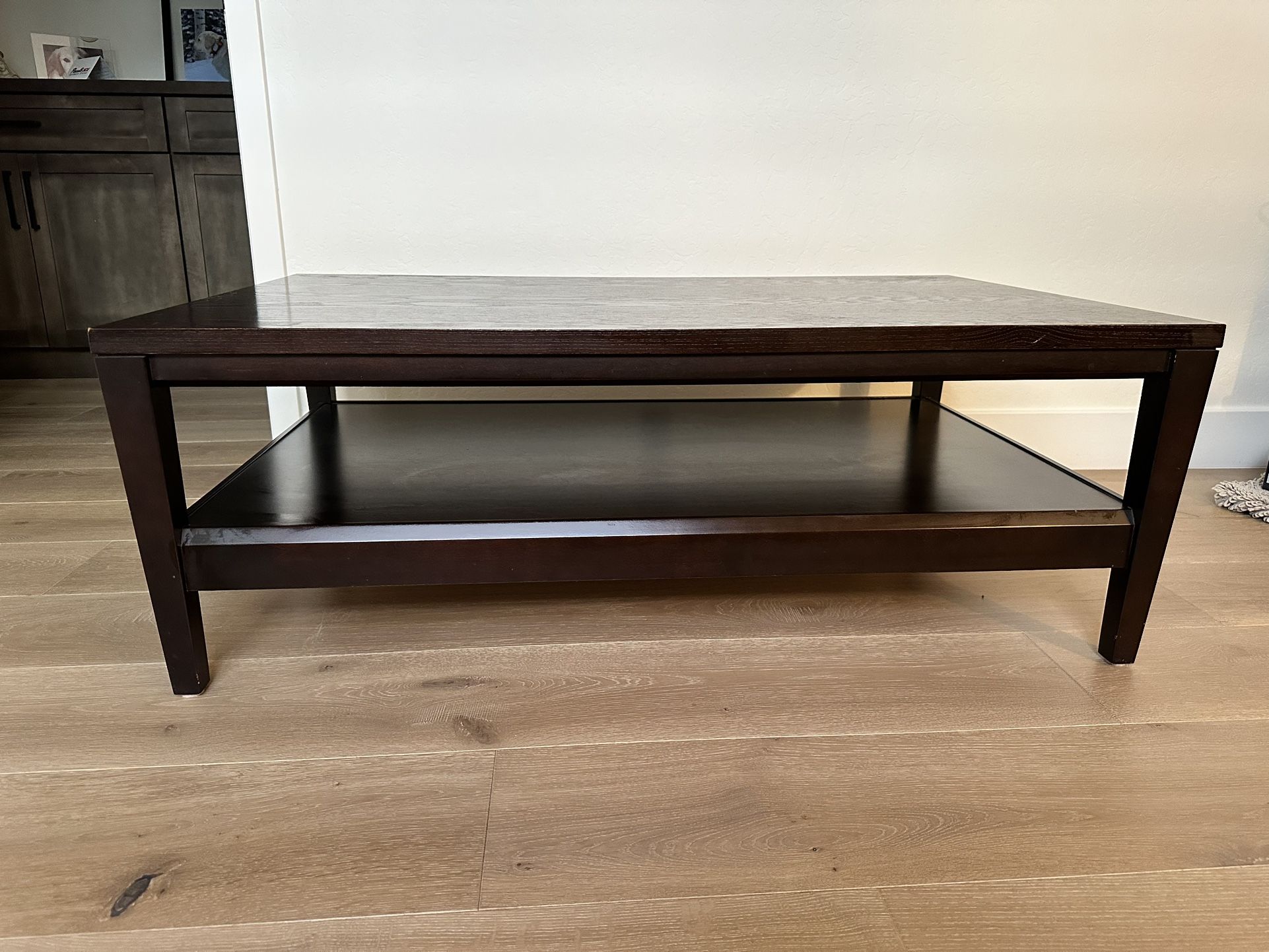 Crate & Barrel Coffee Table for Sale in Scottsdale, AZ - OfferUp