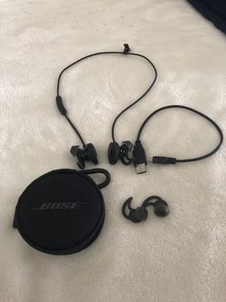 Bose wireless headphone