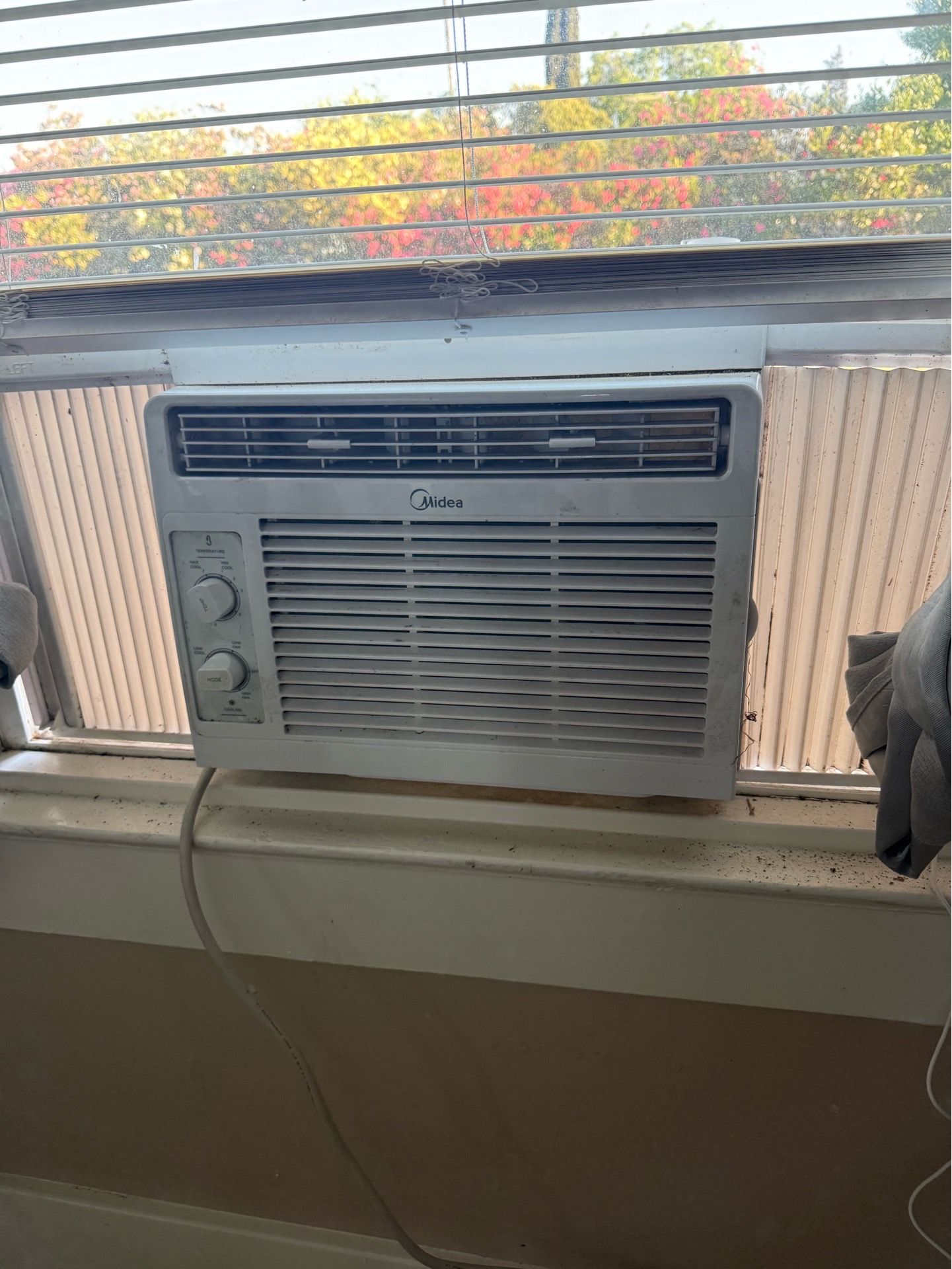 Window ac