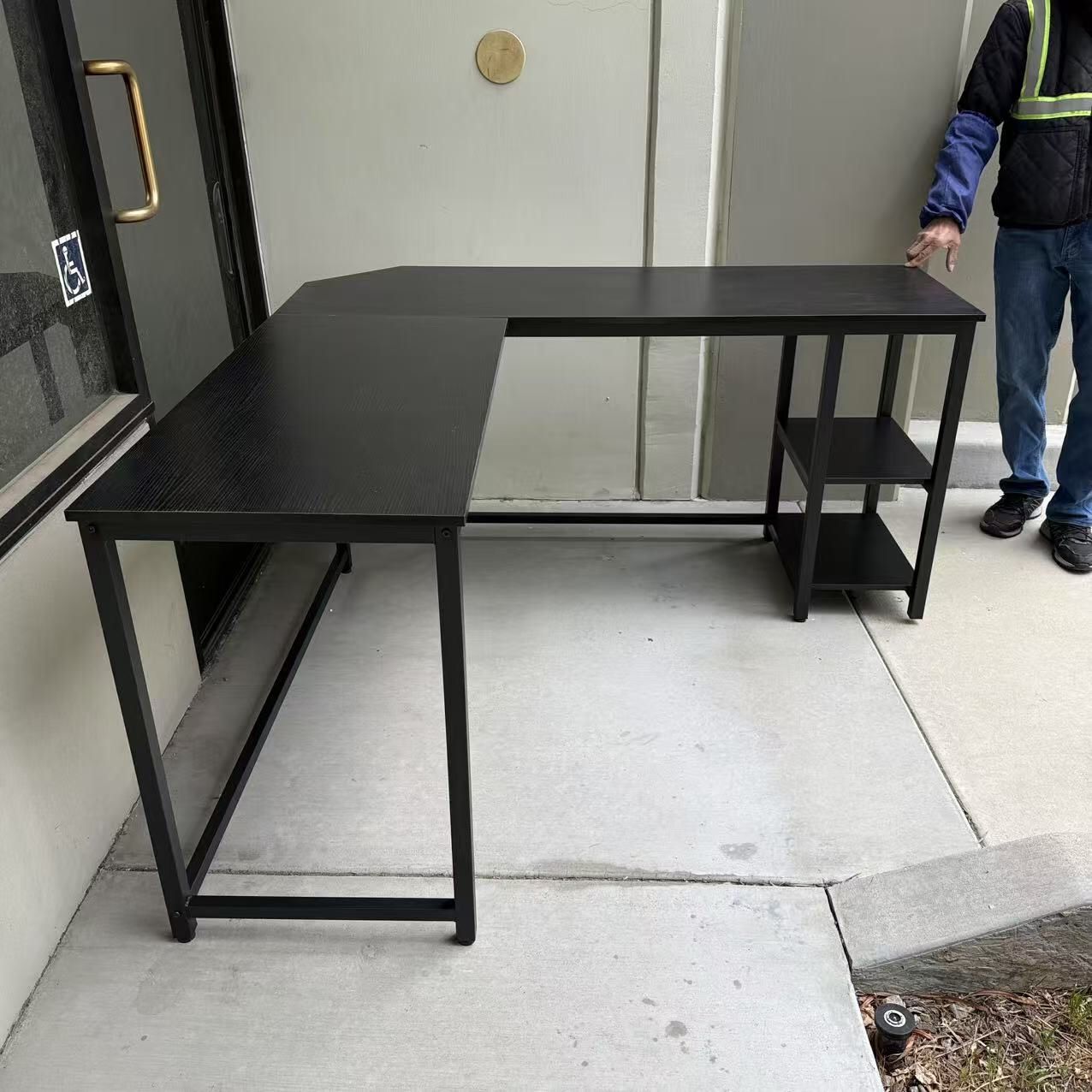 NEW Office Desk