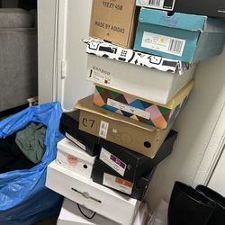 Free women, clothing, and shoes