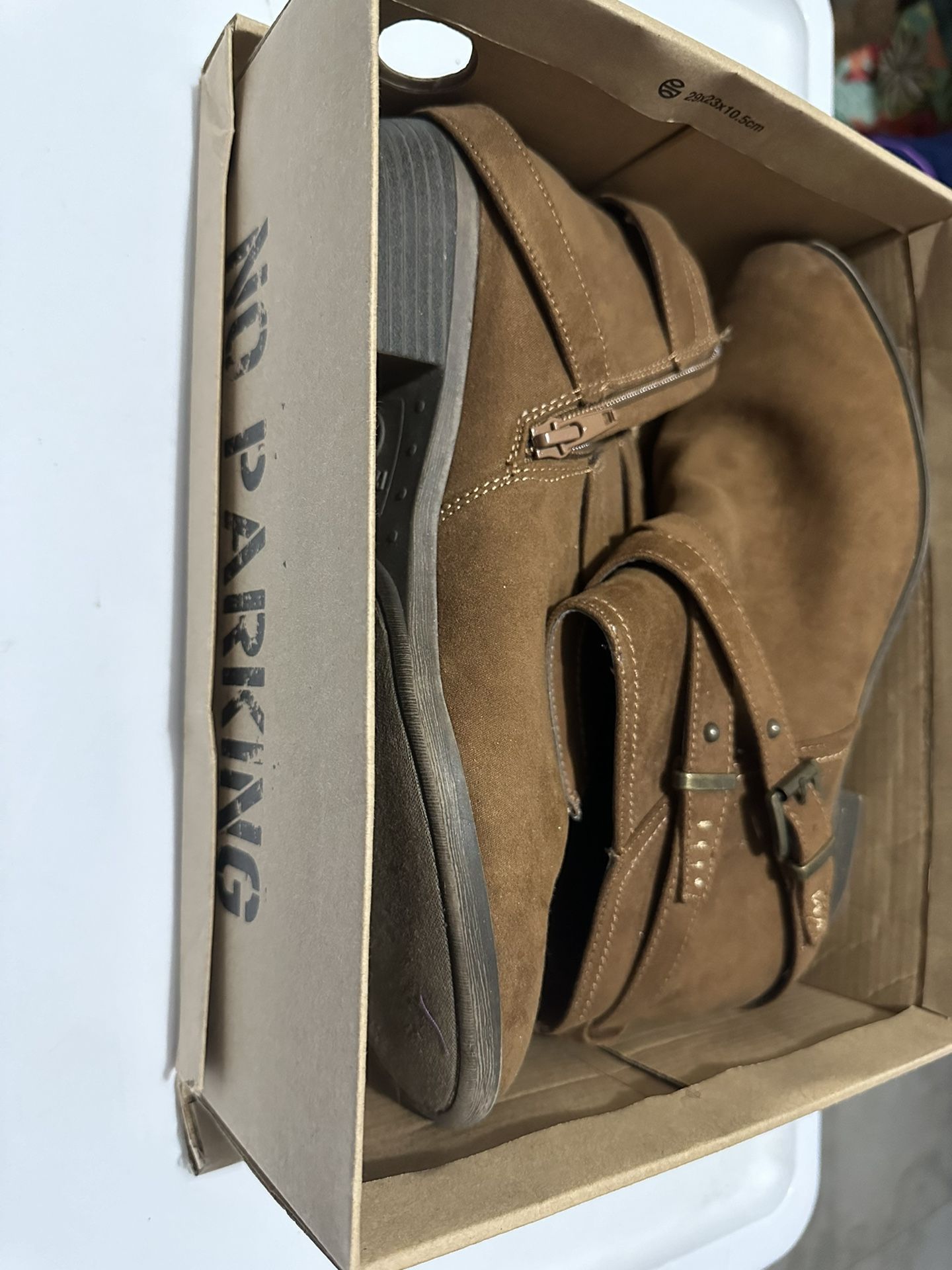 Women’s Brown Dress Boots Size 10
