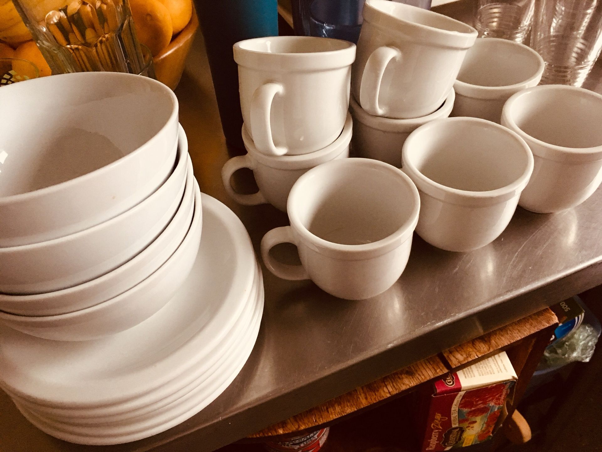 CorningWare. Plate/coffee mugs/ glasses set