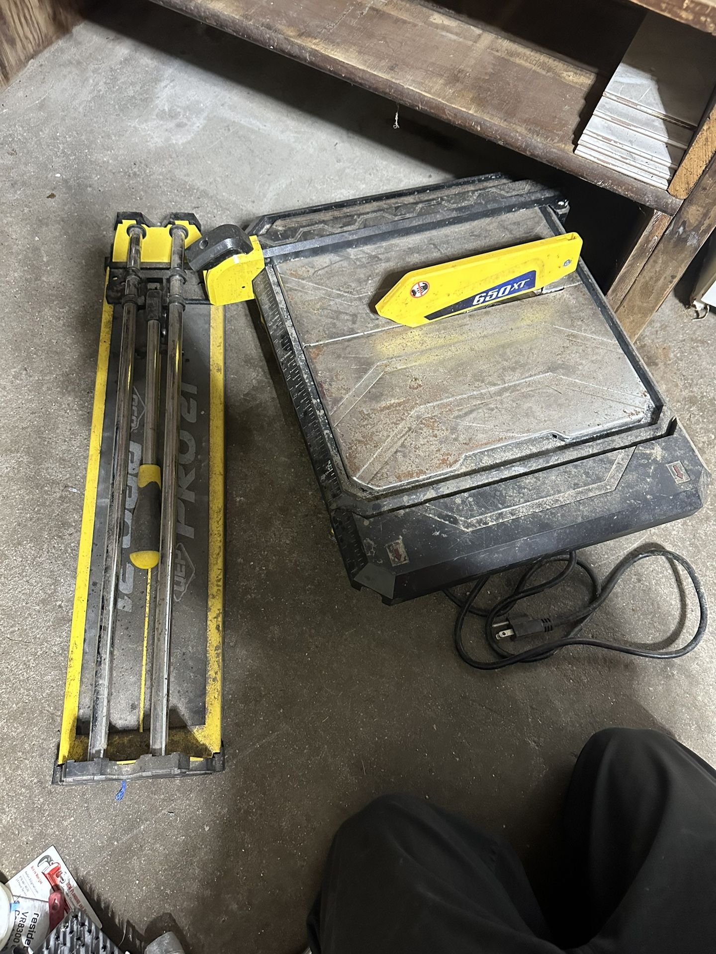Qep Floor Tiles Cutter & Corded Tile Saw