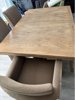 Dining Room Table & 6 chairs