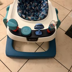 Safety 1 Baby Walker 