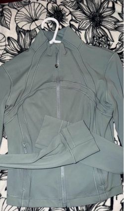 Lululemon sweater