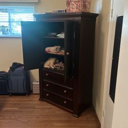Wood furniture Piece/ TV Stand / Organizer 