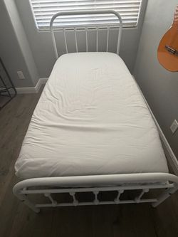 White Metal Twin Bed Frame with mattress