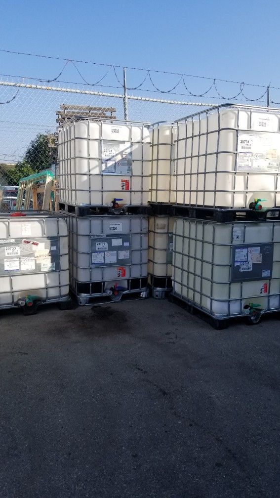 IBC Totes Water Storage containers