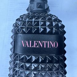 Valentino Men Born In Roma