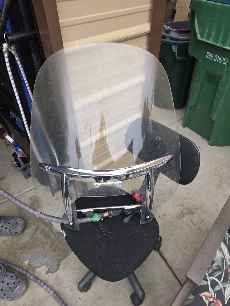 Universal Motorcycle Windshield