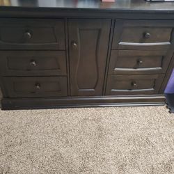 Dorchester 6-Drawer Double Dresser 