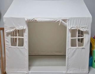 Kids play tent set includes mat & rattan light