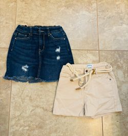 GIRLS SKIRT/SHORTS SIZE 8/9