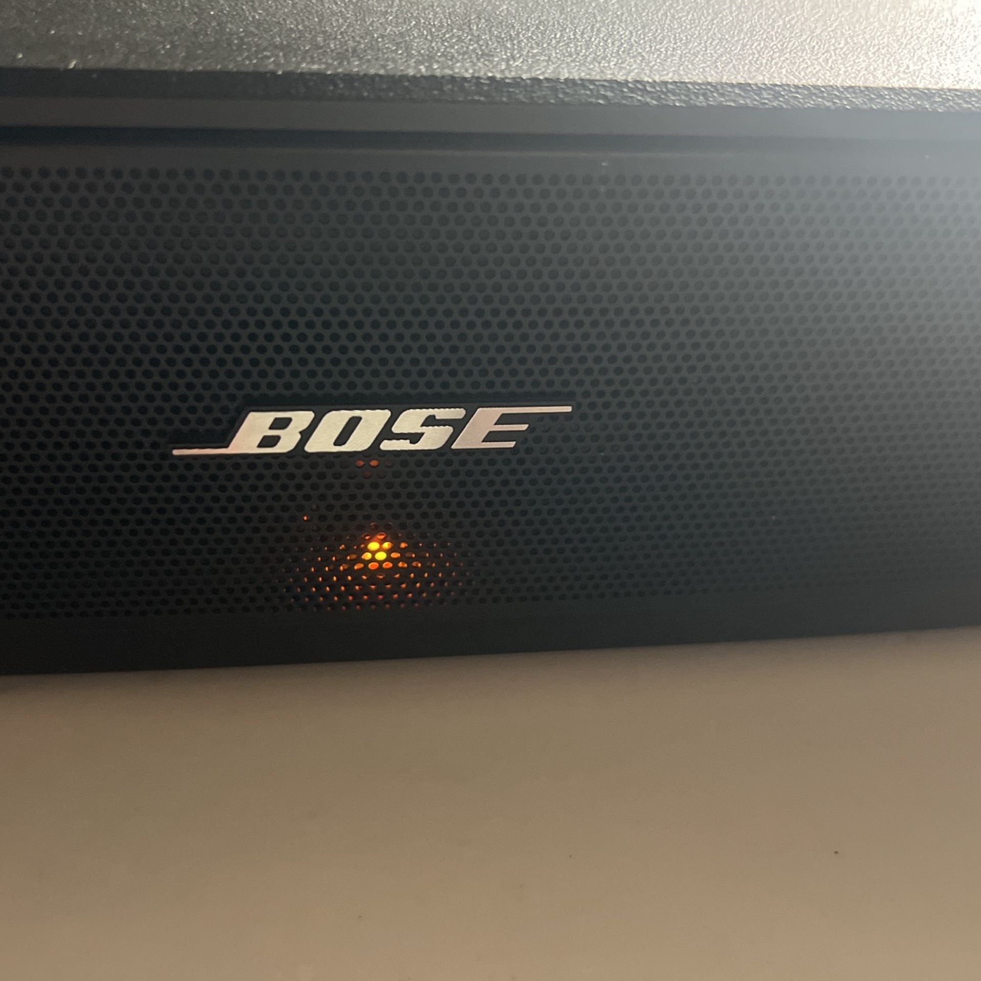 Bose. Solo TV Sound System.