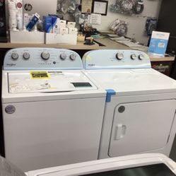 New Scratch And Dent Whirlpool Washer And Dryer Set. 1 Year Warranty 