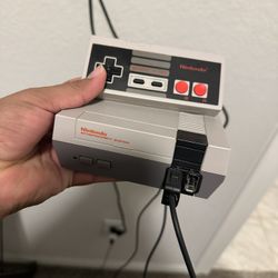 NES Mini 