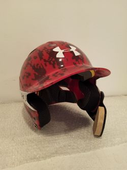UNDER ARMOUR BATTING HELMET WITH JAW GUARD