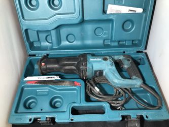 Makita JR3050T Reciprocating saw 12 Amp