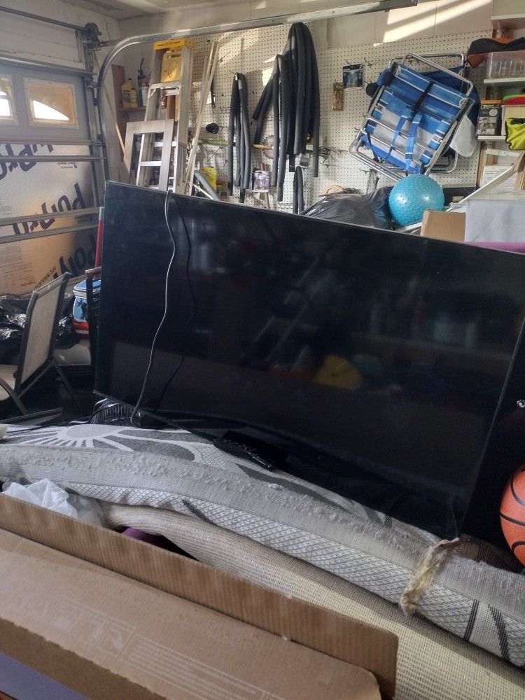 Samsung Flat Screen TV