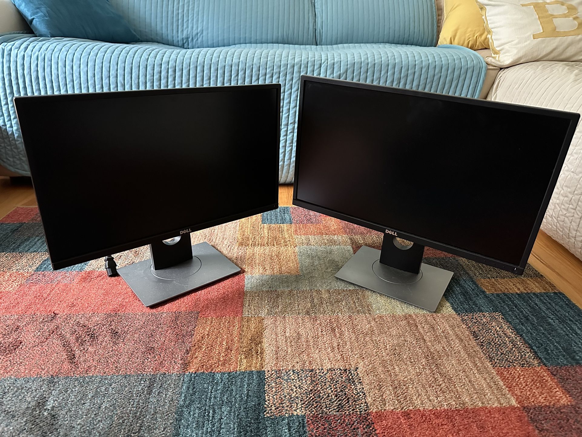 2 Dell Monitors for Sale