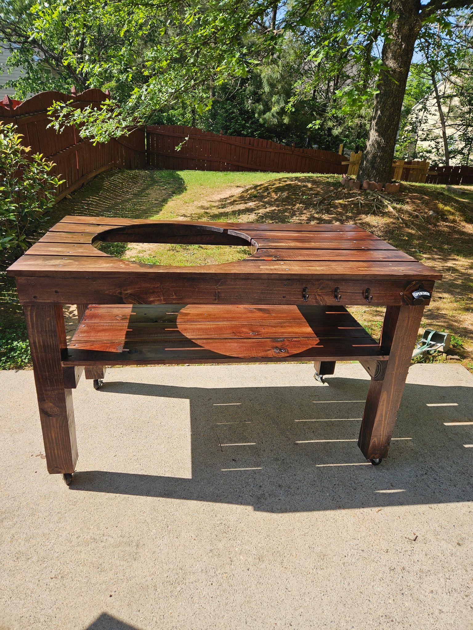 Custom Grill Table Big Green Egg