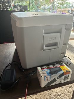 Hielera para frÃo y caliente. Eléctrica