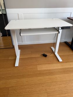 White Standing Desk with Keyboard tray and cable management