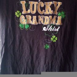 Woman's Shirt Good Condition Size Xlarge $7.00