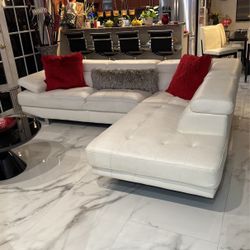 Sectional (white)