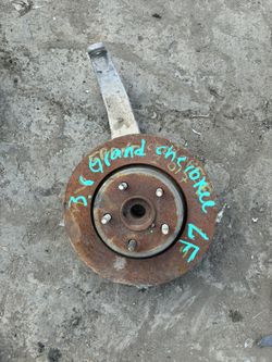 2017 Jeep Grand Cherokee Left Front Spindle