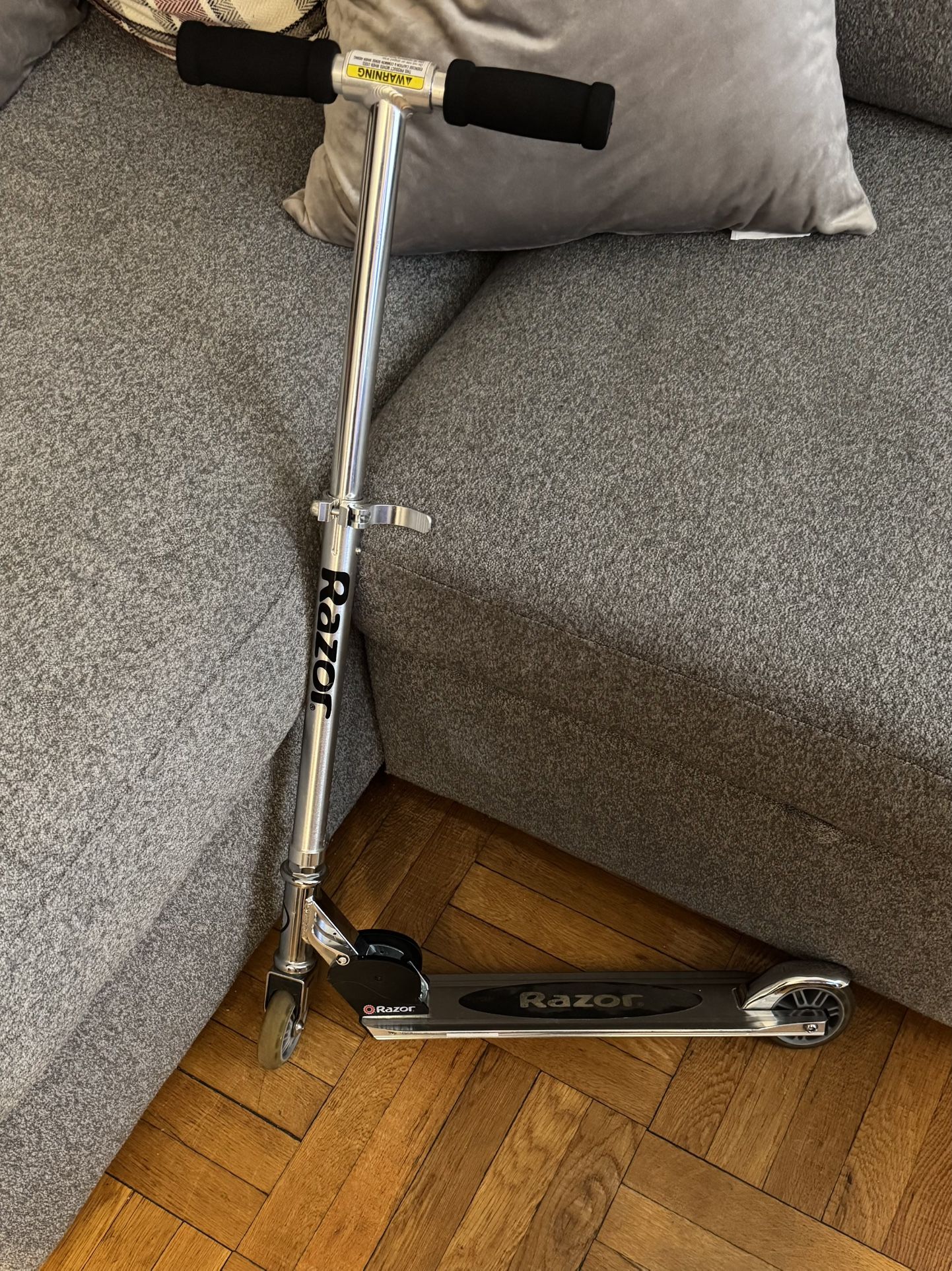 Razor A2 Kick Scooter - Black (1(contact info removed))