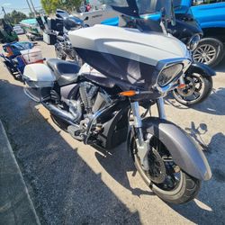 2015 Victory Cross country tour