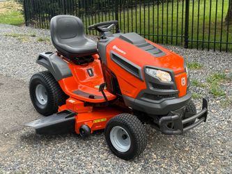 Husqvarna Premium Riding Lawn Mower 42” Fabricated Deck 23HP Kawasaki