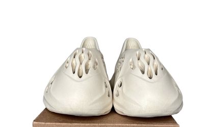 Sand Foam Runners