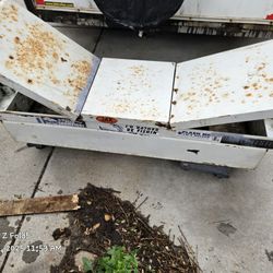 Delta Truck Tool Box