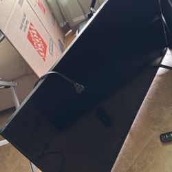 TCL Roku Tv 43"
