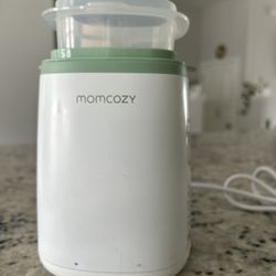 Momcozy Bottle Warmer With One Glass Bottle 