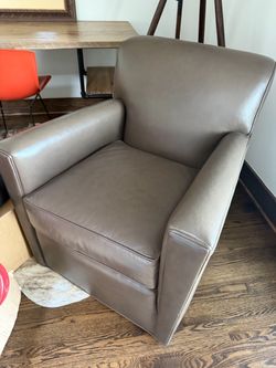 Leather Stickley chair