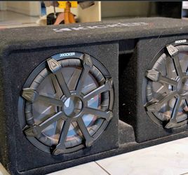 Kicker comp r 12’s /1200.1 kicker amp
