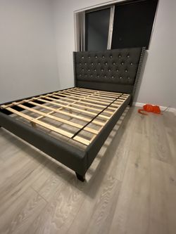 Queen Size Bed Frame With Mattress Included